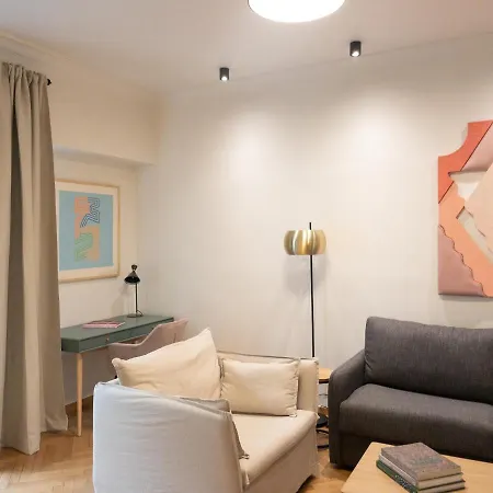 The Rockefeller 2bed 2bath Apt In Plaka